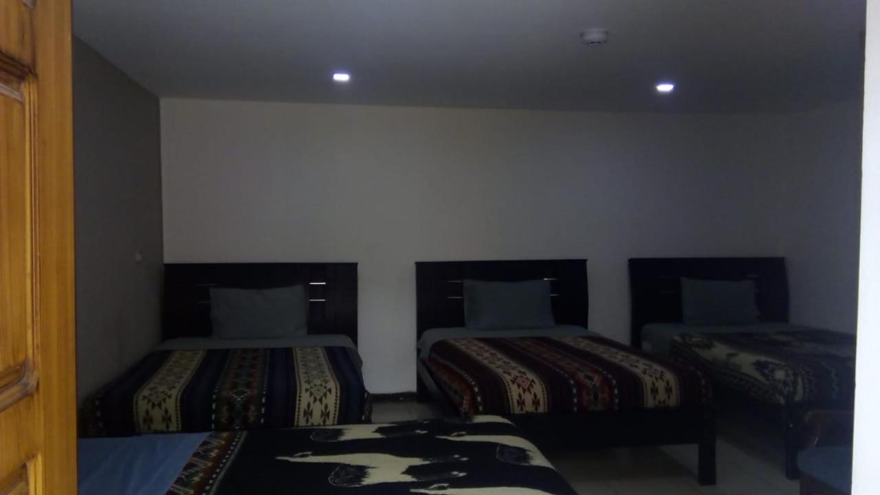 The Backpacker Hostal Ibarra Exterior photo