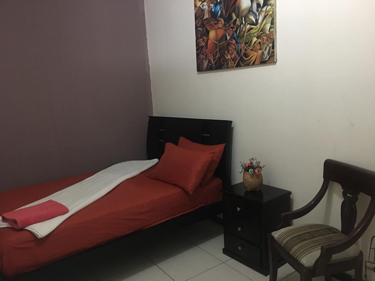The Backpacker Hostal Ibarra Exterior photo